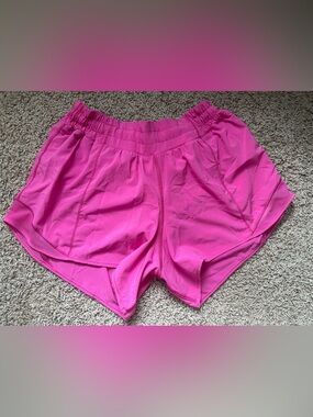 Women’s Pink Athletic Lululemon Running Shorts Hotty Hots